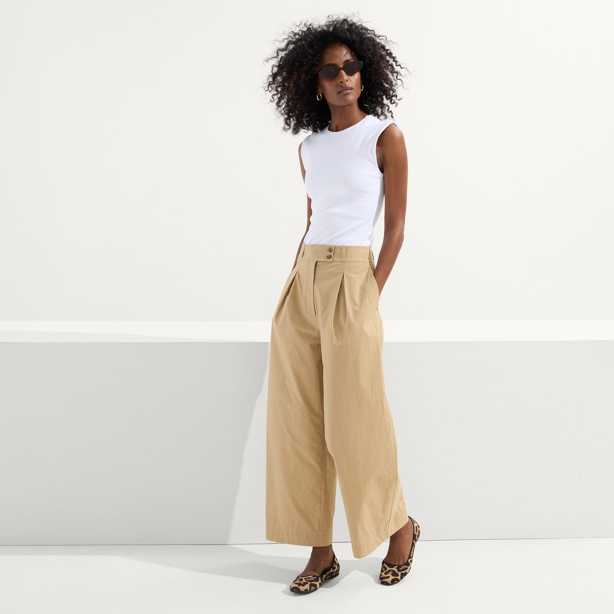 The Max Square - Amber Cat - Image 3