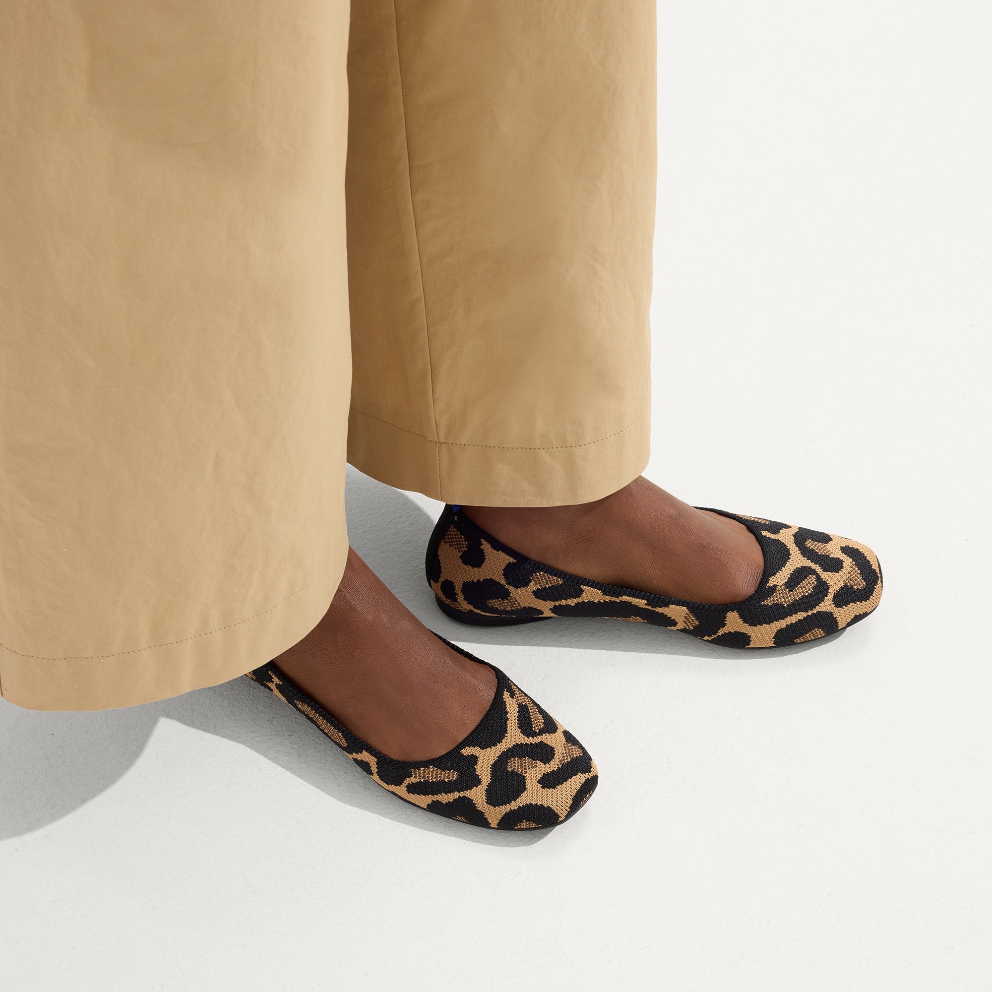 The Max Square - Amber Cat - Image 2